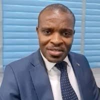  Dr Eric Mekwuye